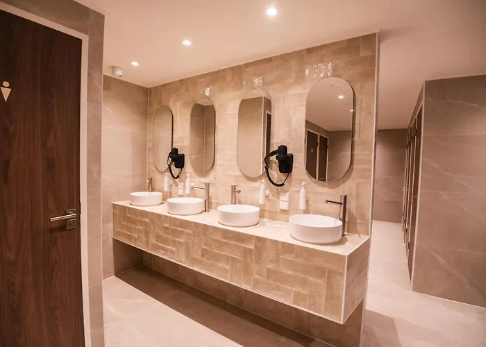 Cabins Hotel Amsterdam Albergue