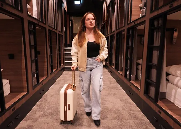 Cabins Hotel Amsterdam Vandrerhjem *